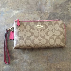 Coach Double Zip Wristlet/Waller